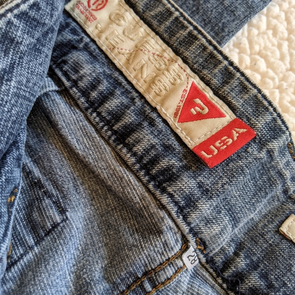 Guess Jeans - Picture 9 of 11
